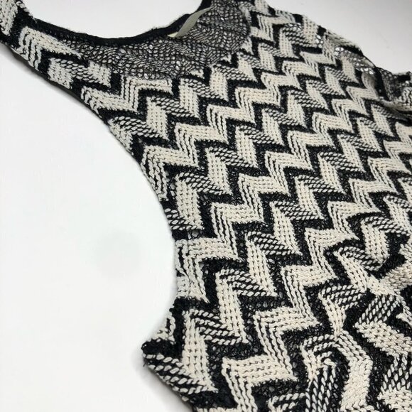 FREE PEOPLE Dizzy Daydream Black & White Chevron Twirly Knit Tunic Boho Dress - Picture 7 of 11